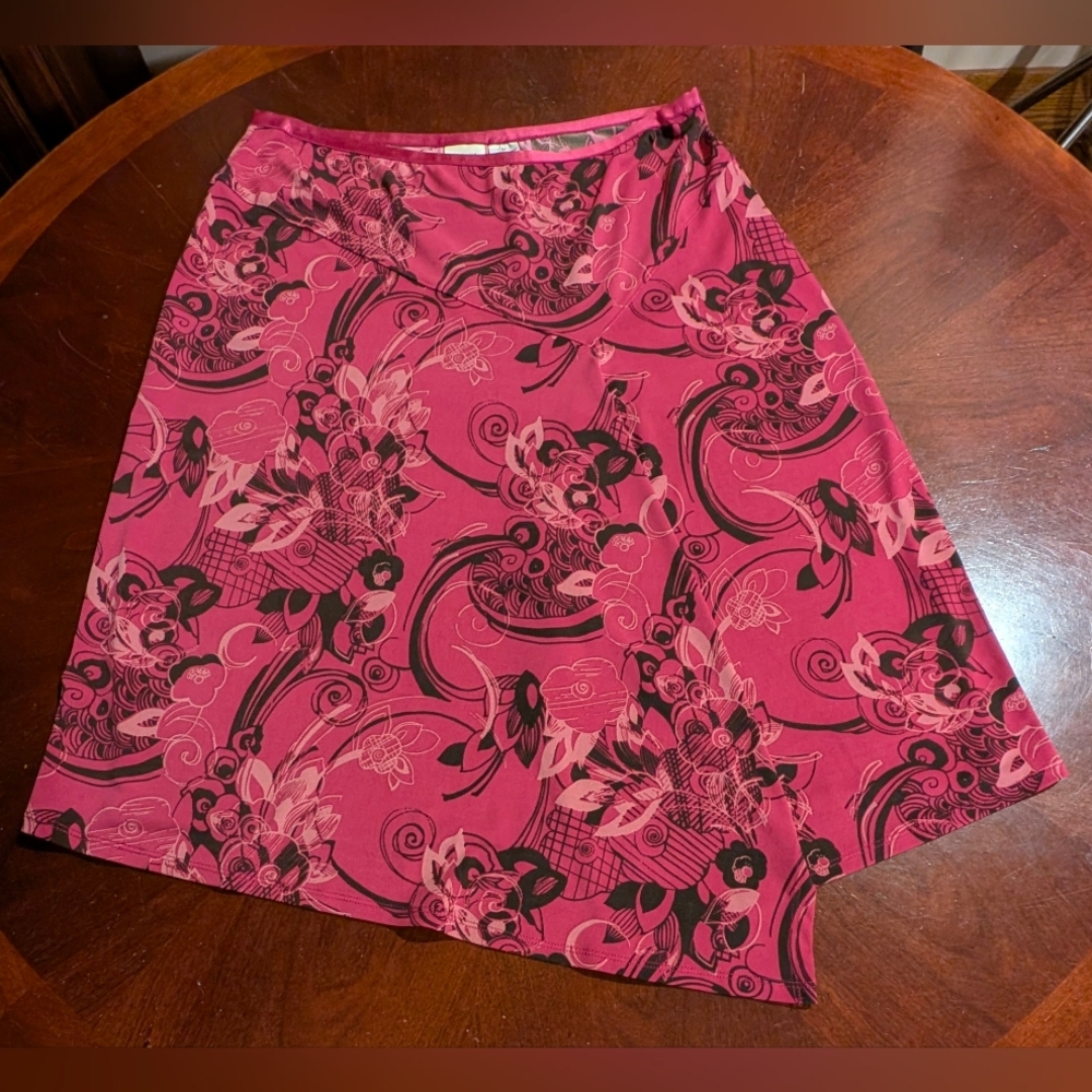 Merona Floral Magenta, Pink & Black Asymmetrical Flowy Skirt, Size Medium